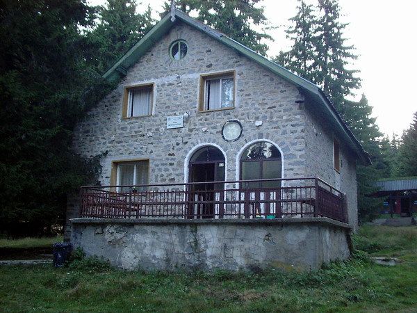 2002.jpg