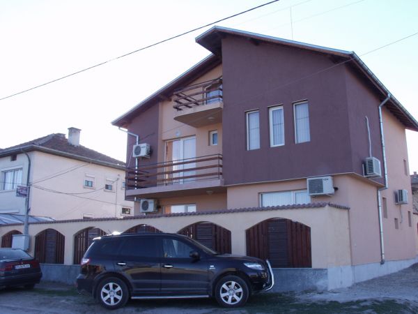 936.jpg